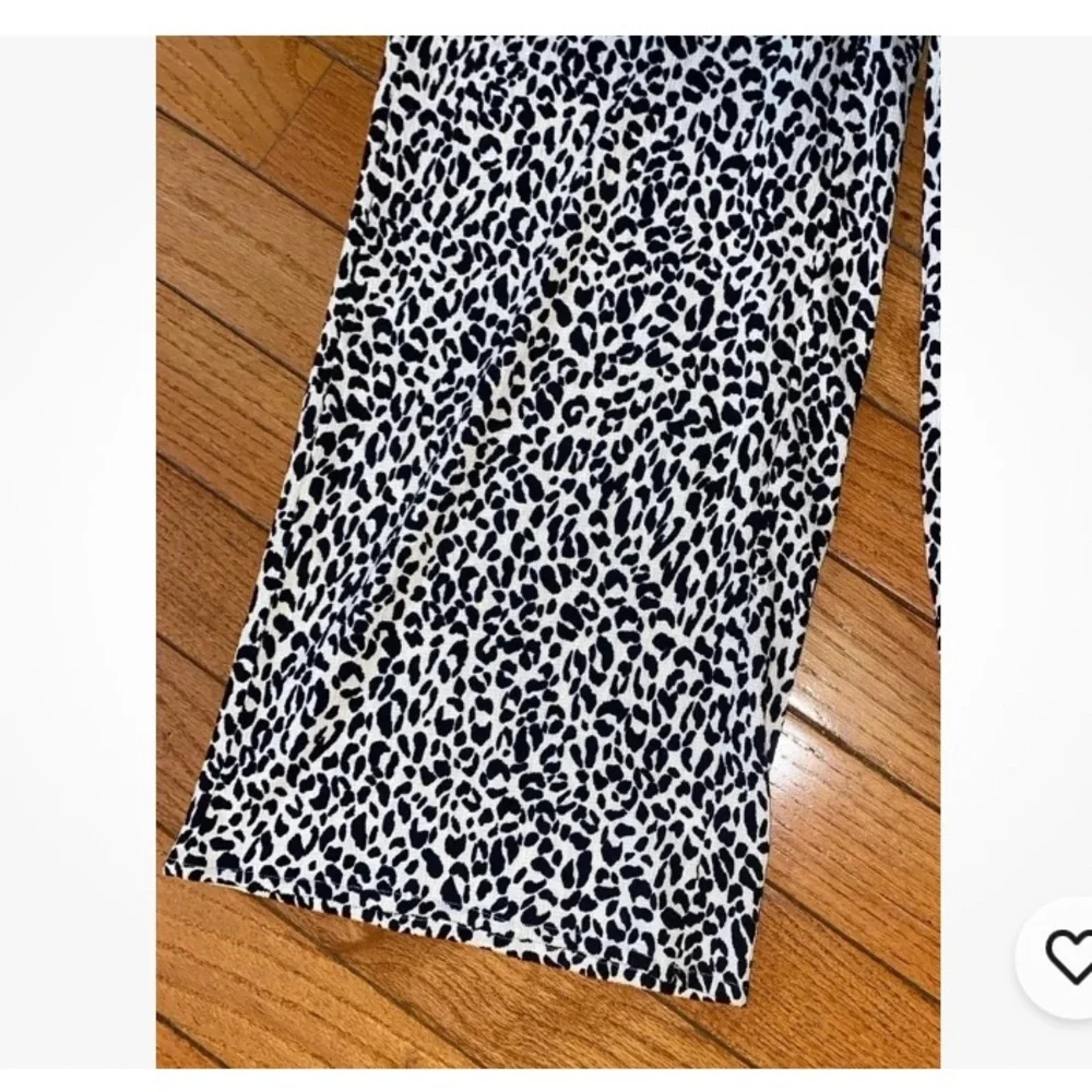 Anthropologie Kyra animal print wide leg off shoulder Jumpsuit small NWT